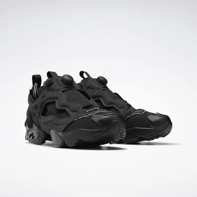 Reebok insta pump hot sale fury triple black